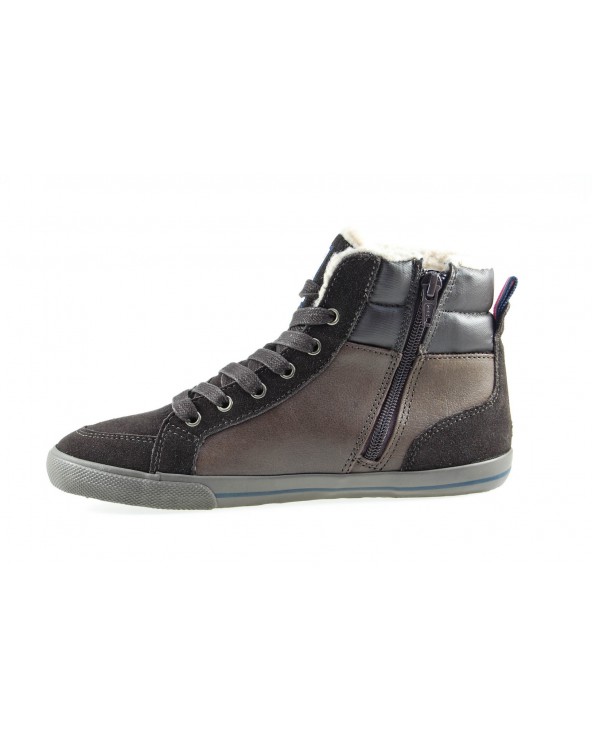 TOMMY HILFIGER - Trampki